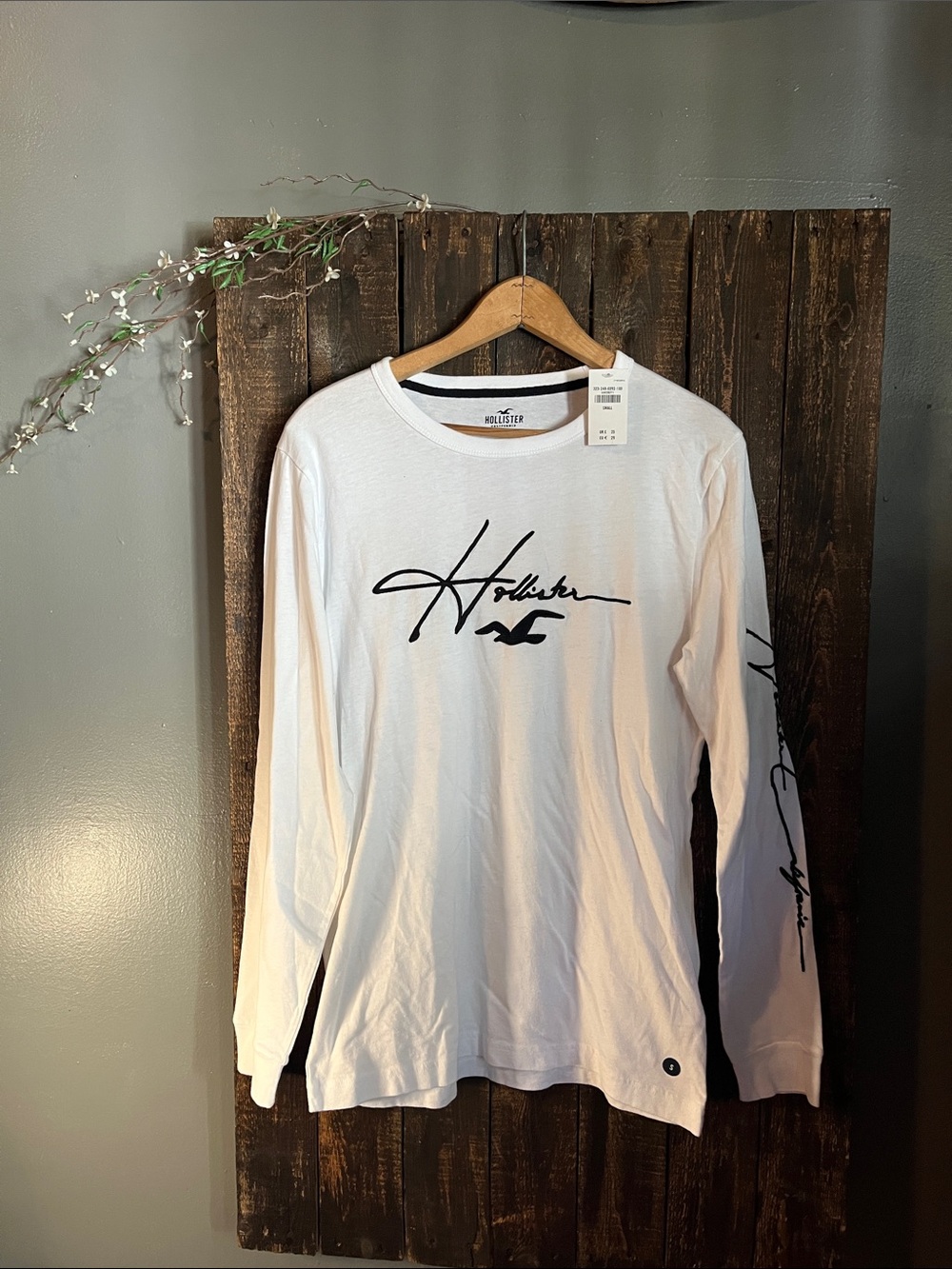 Hollister White Long-Sleeve Script Logo Tee